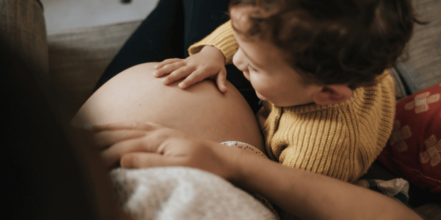 Como estimular o bebê durante a gestação?