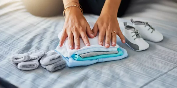 Como arrumar a mala da maternidade: guia prático