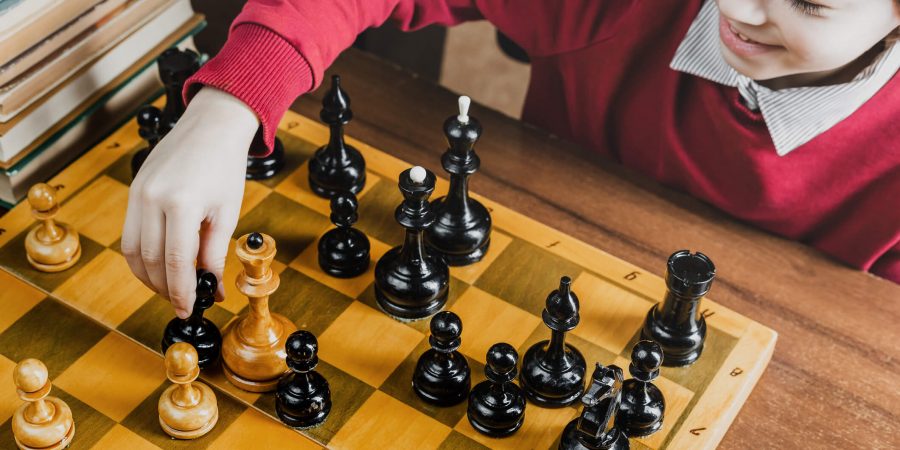 Damas, xadrez, Banco Imobiliário e muito mais: 8 jogos de tabuleiro para se  divertir com os amigos