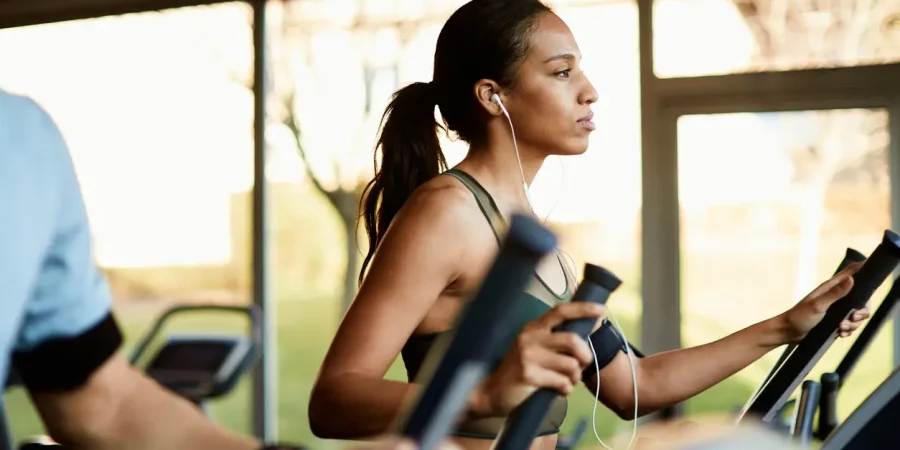 Aparelho elíptico: o que é, benefícios e como usar