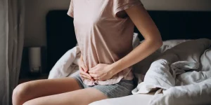 Doenças diarreicas agudas (DDAs): o que são, sintomas, causas e tratamento